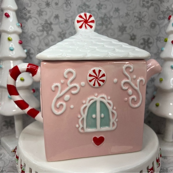 LANG Christmas Pale Pink Peppermint Gingerbread Candy Cane Ceramic Xmas Teapot - Picture 3 of 12